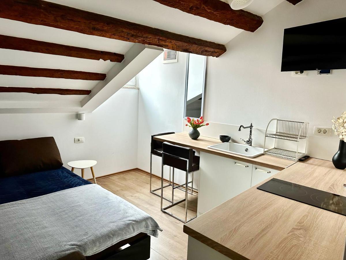 Romeo Apartments Rovigno Ngoại thất bức ảnh
