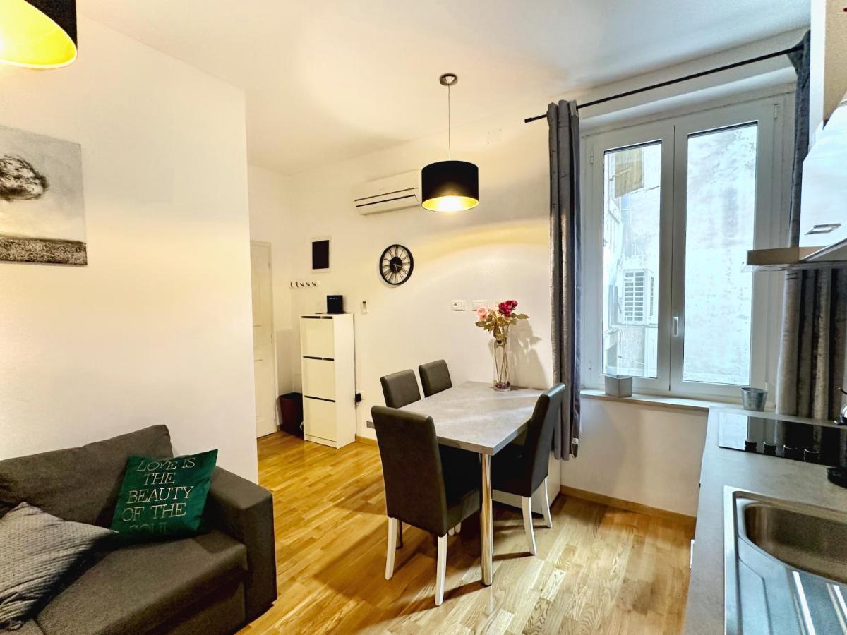 Romeo Apartments Rovigno Ngoại thất bức ảnh